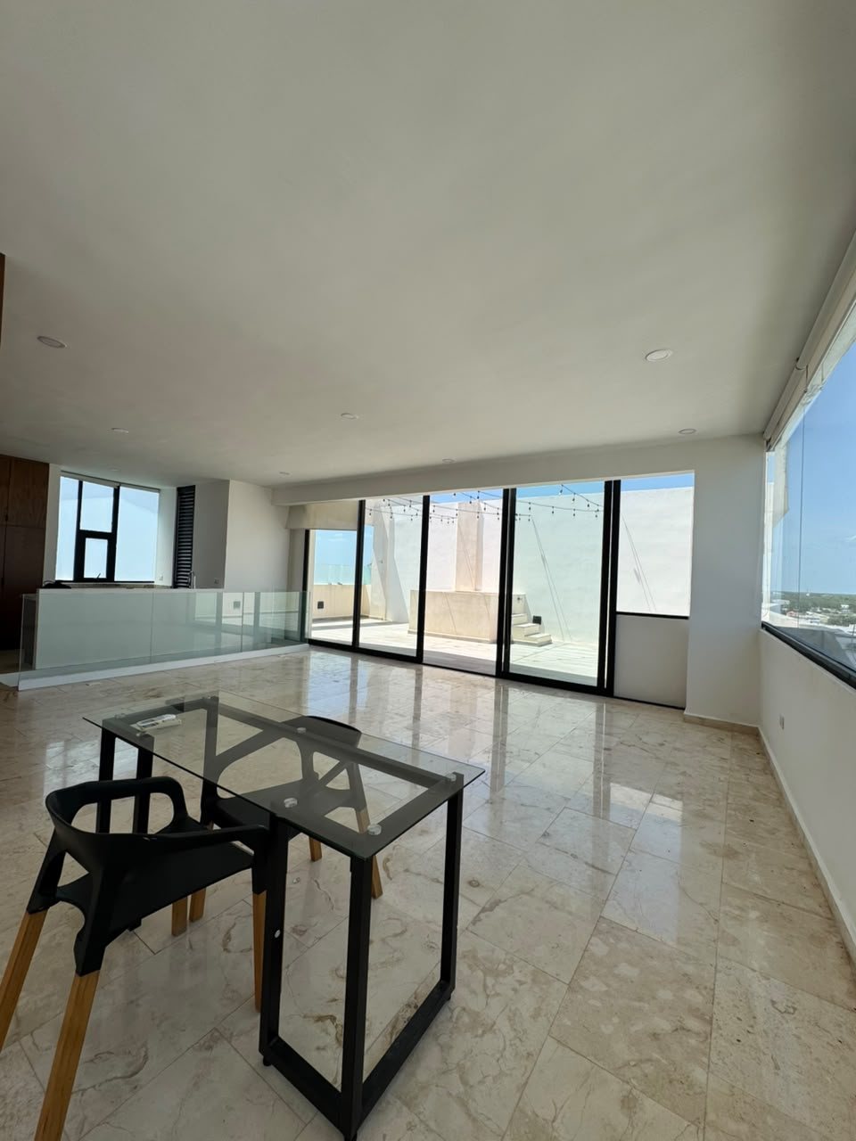 Montebello — 6