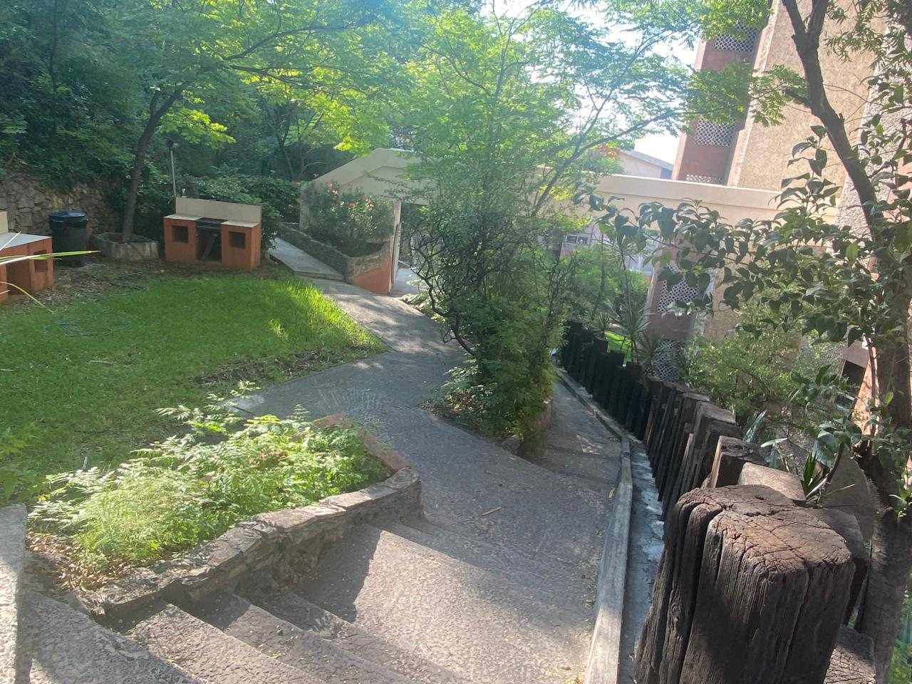 Vista Hermosa — 2